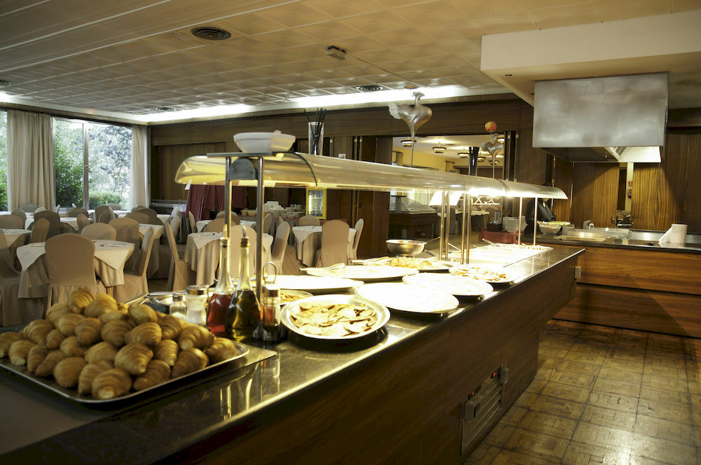 Hotel Snoe Condes Del Pallars Rialp Buitenkant foto